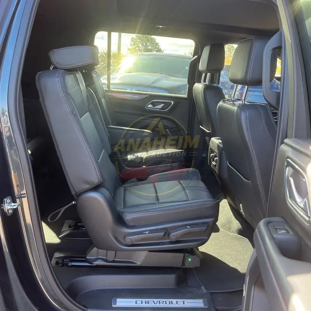 2022 Chevrolet Suburban RST