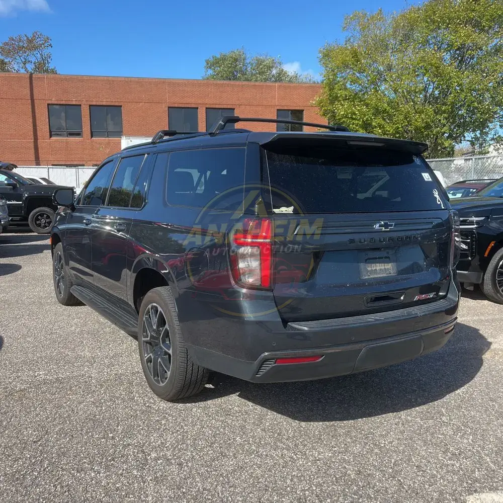 2022 Chevrolet Suburban RST