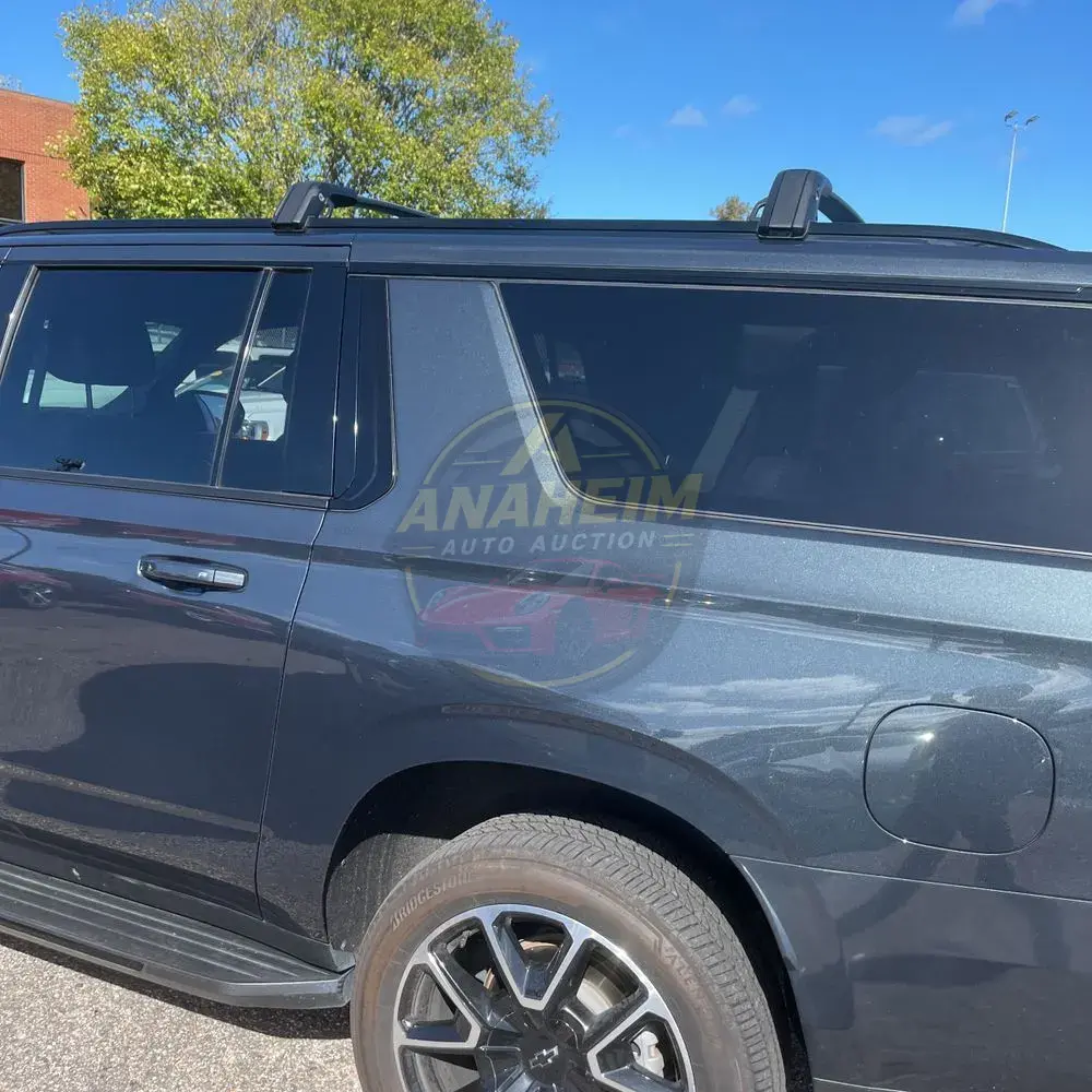 2022 Chevrolet Suburban RST