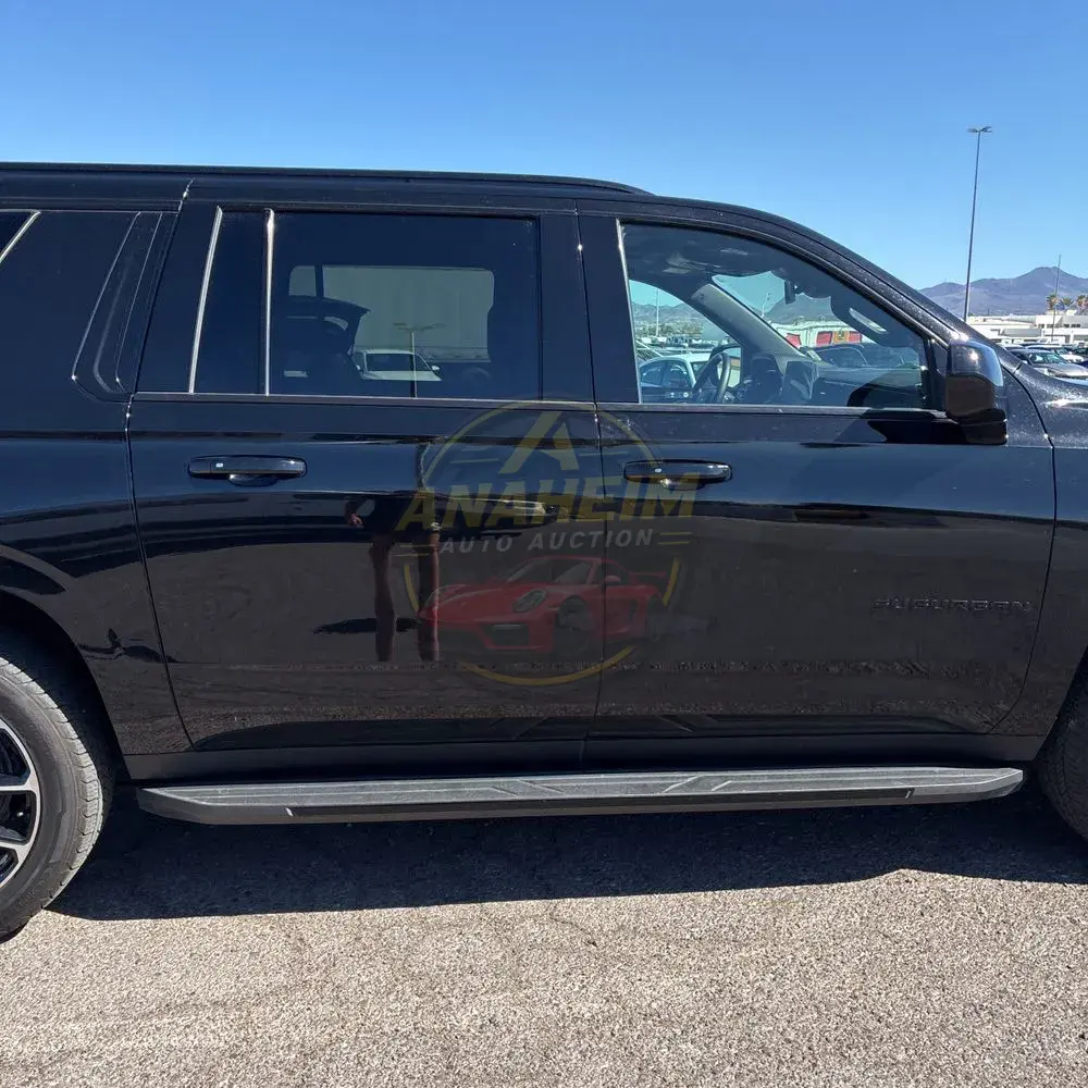 2024 Chevrolet Suburban RST