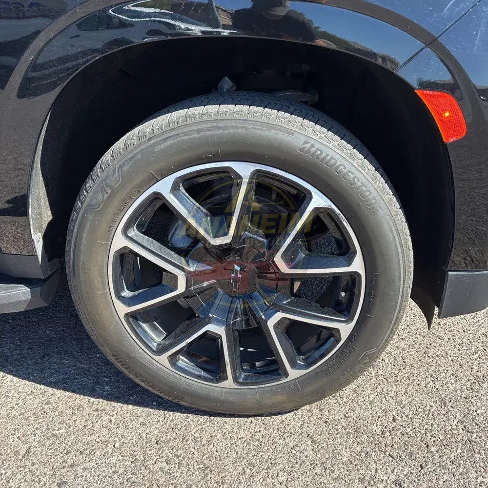 2024 Chevrolet Suburban RST