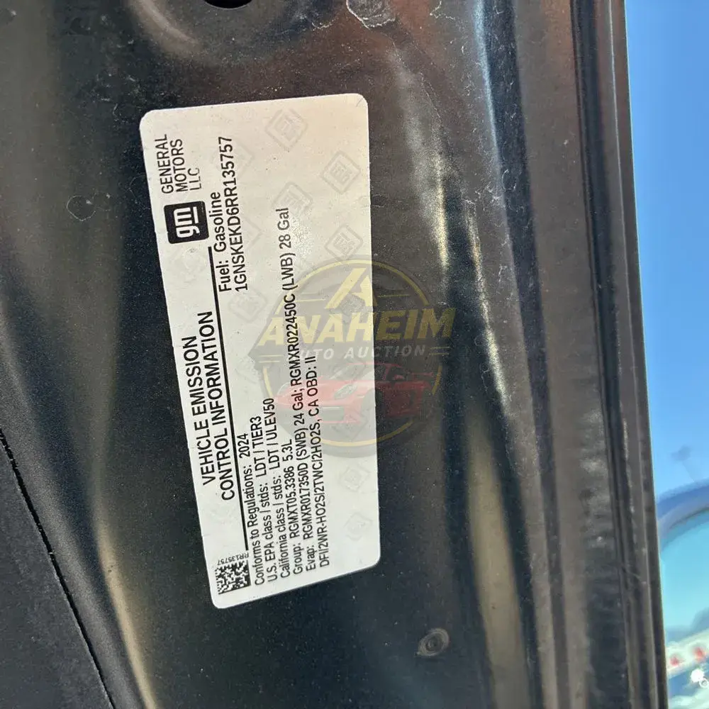 2024 Chevrolet Suburban RST