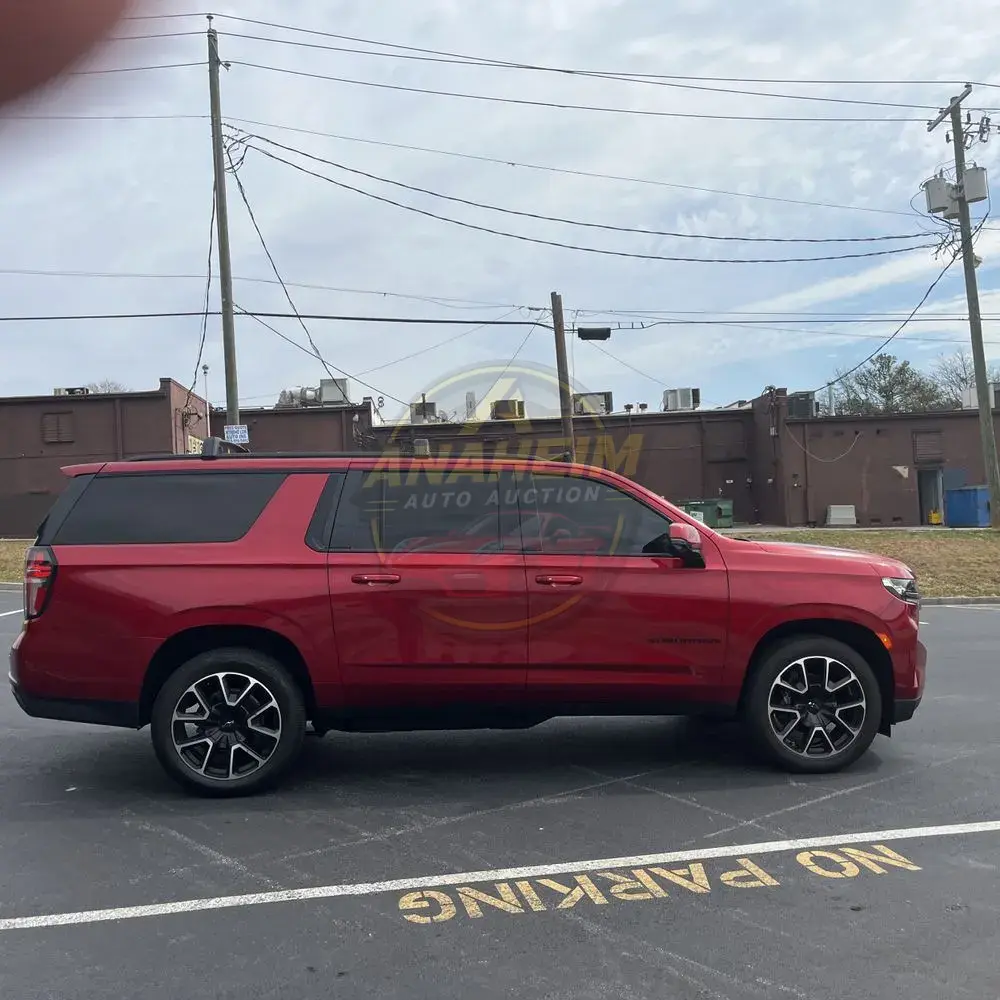 2021 Chevrolet Suburban RST