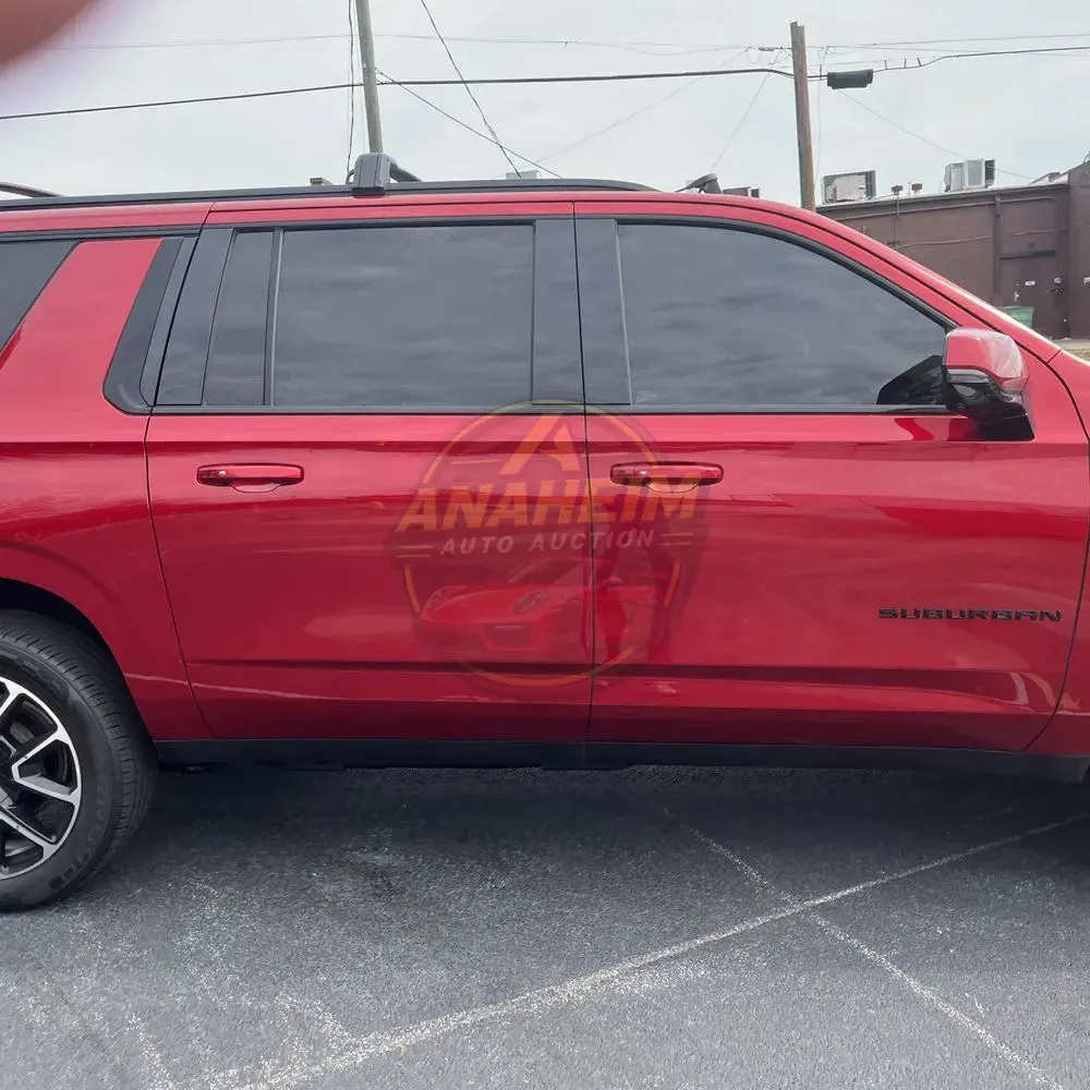 2021 Chevrolet Suburban RST