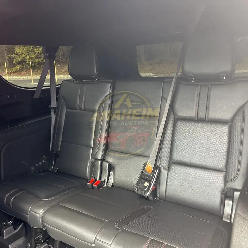 2021 Chevrolet Suburban RST