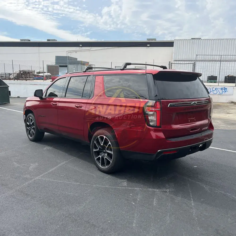 2021 Chevrolet Suburban RST
