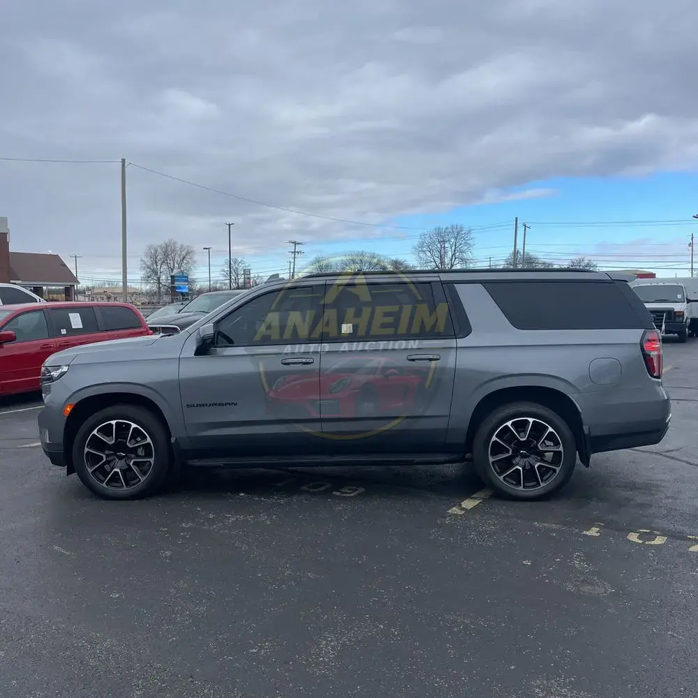 2021 Chevrolet Suburban RST
