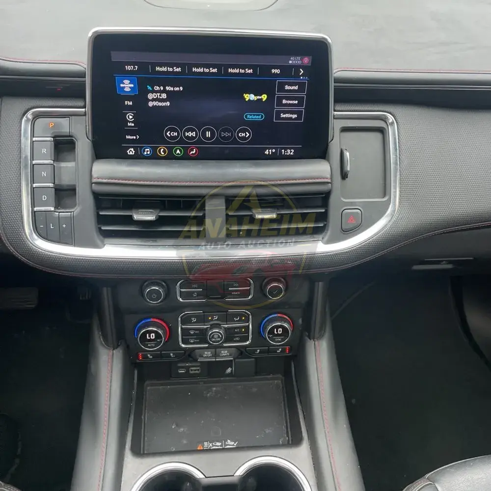 2021 Chevrolet Suburban RST