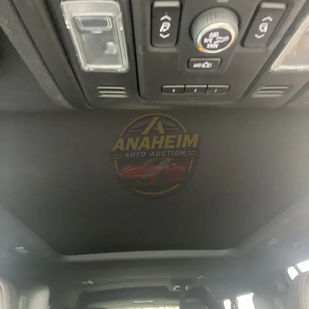 2021 Chevrolet Suburban RST