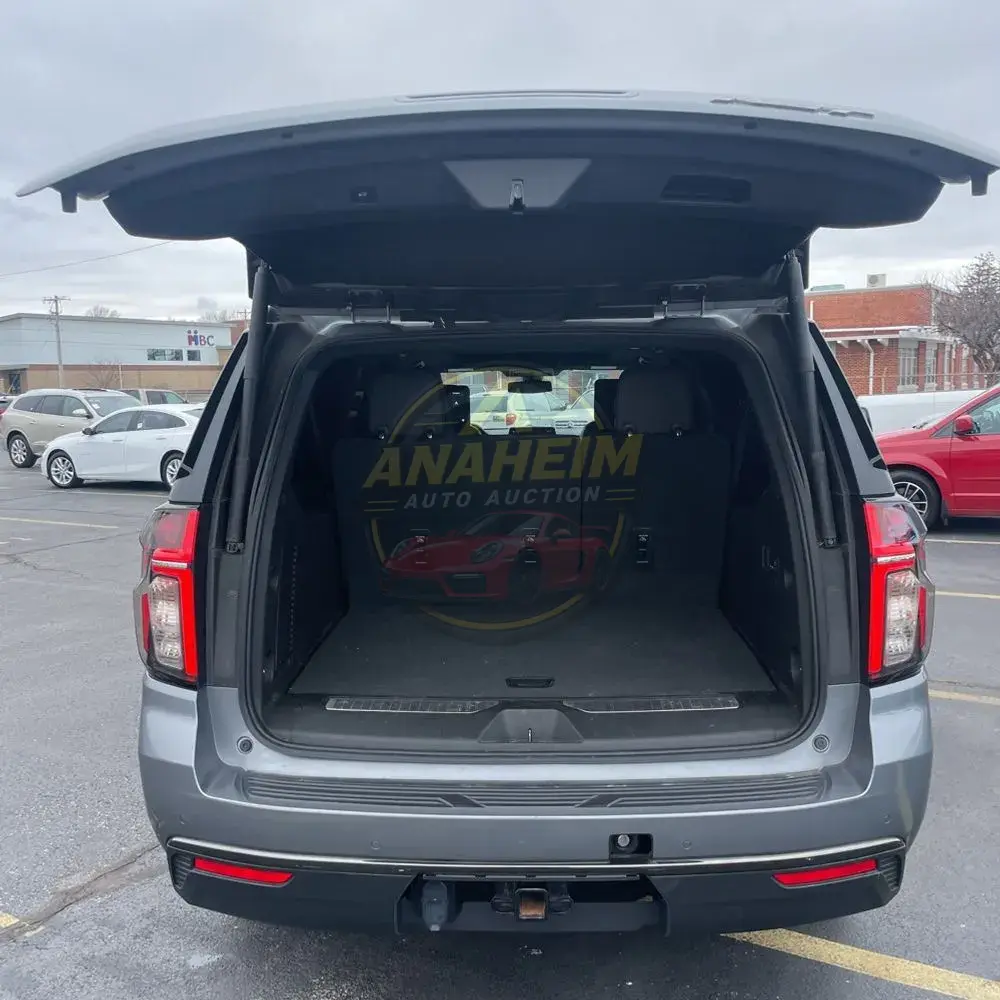 2021 Chevrolet Suburban RST
