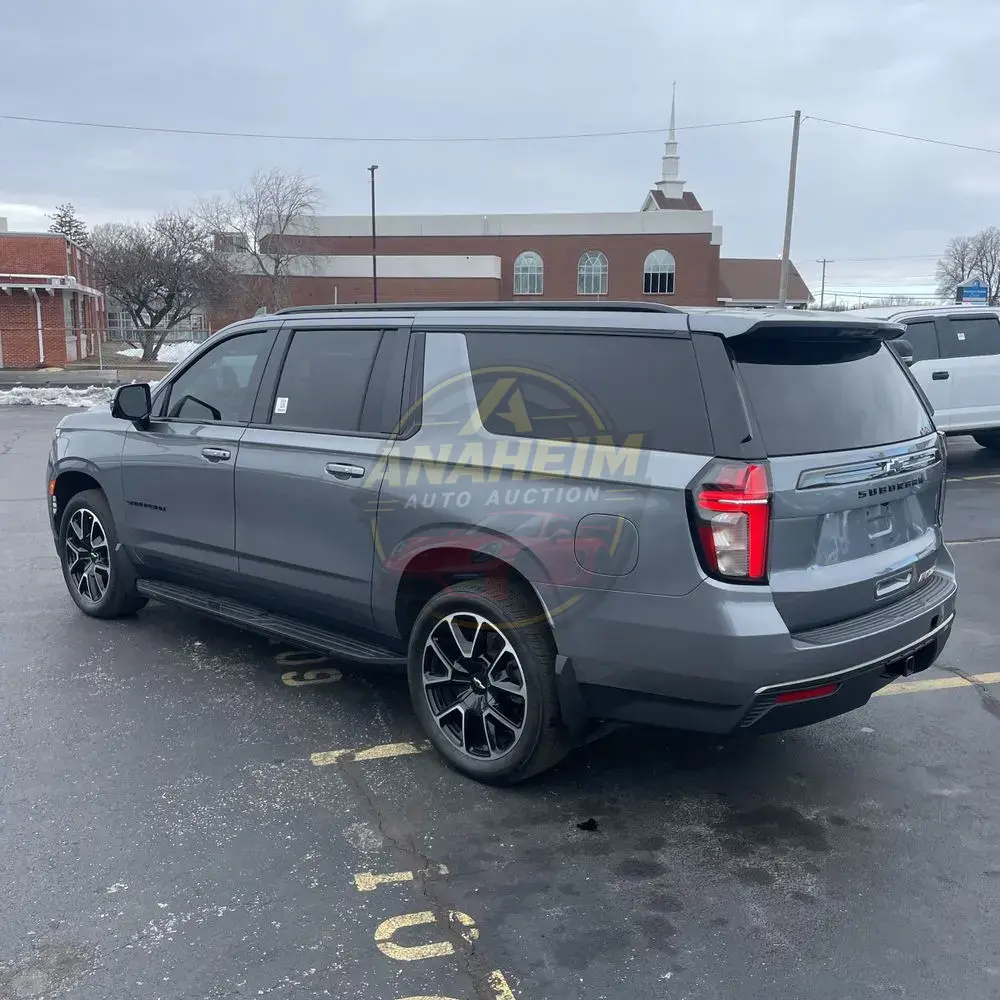 2021 Chevrolet Suburban RST