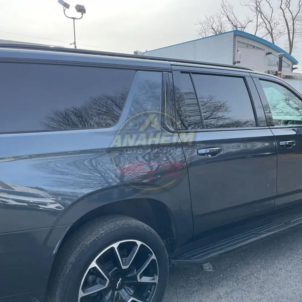 2021 Chevrolet Suburban RST
