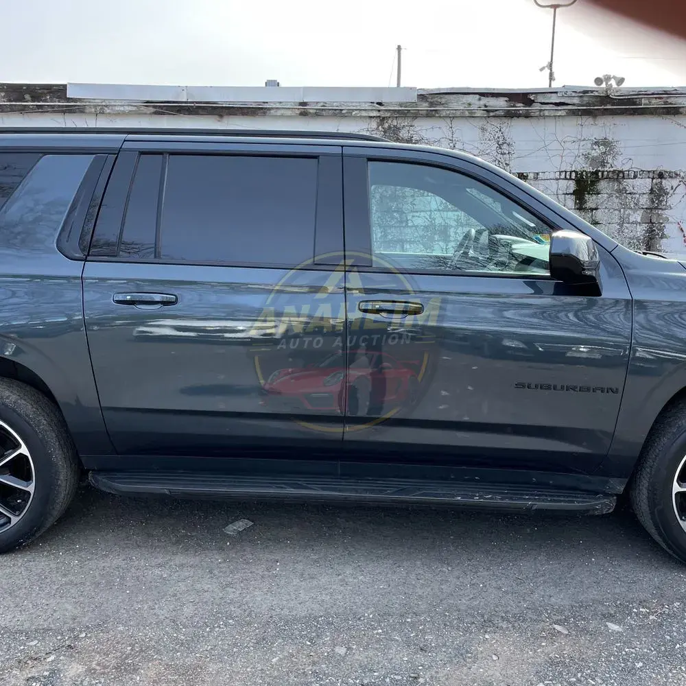 2021 Chevrolet Suburban RST