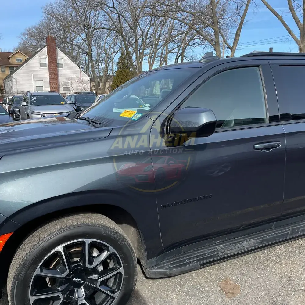 2021 Chevrolet Suburban RST