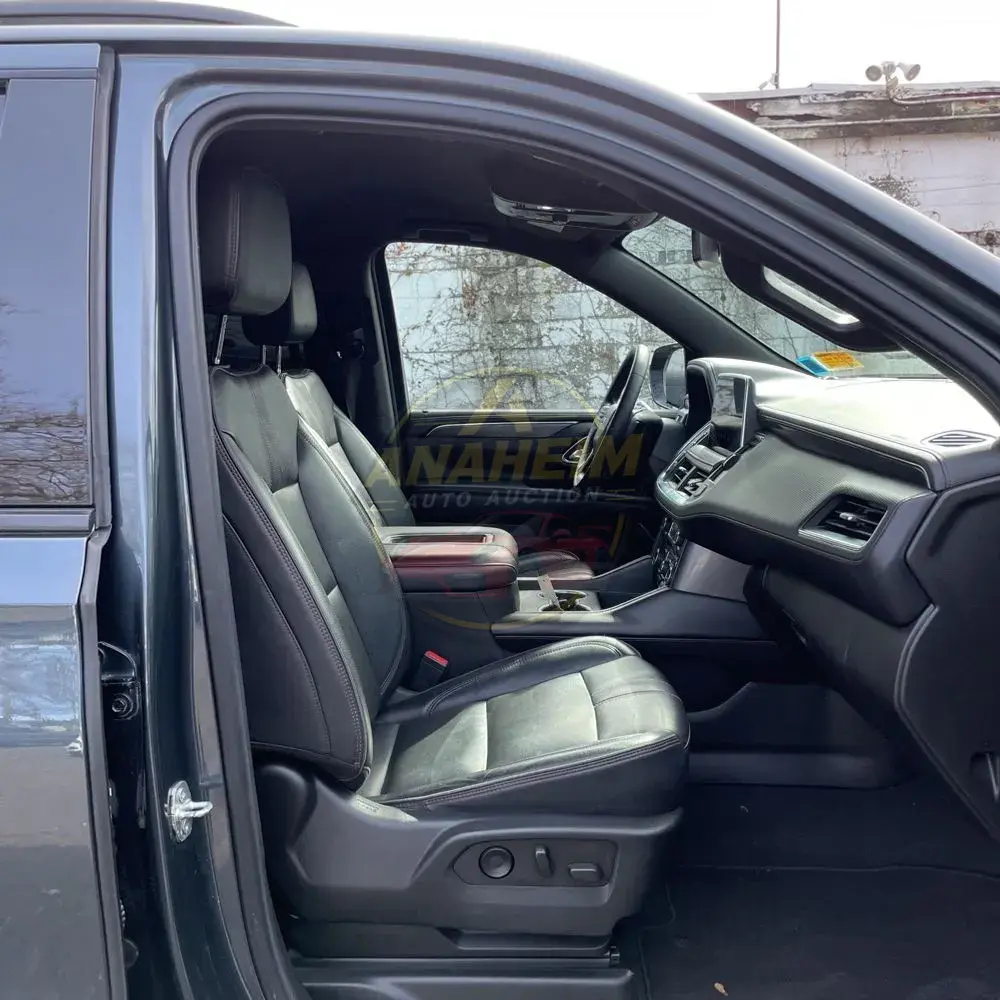 2021 Chevrolet Suburban RST