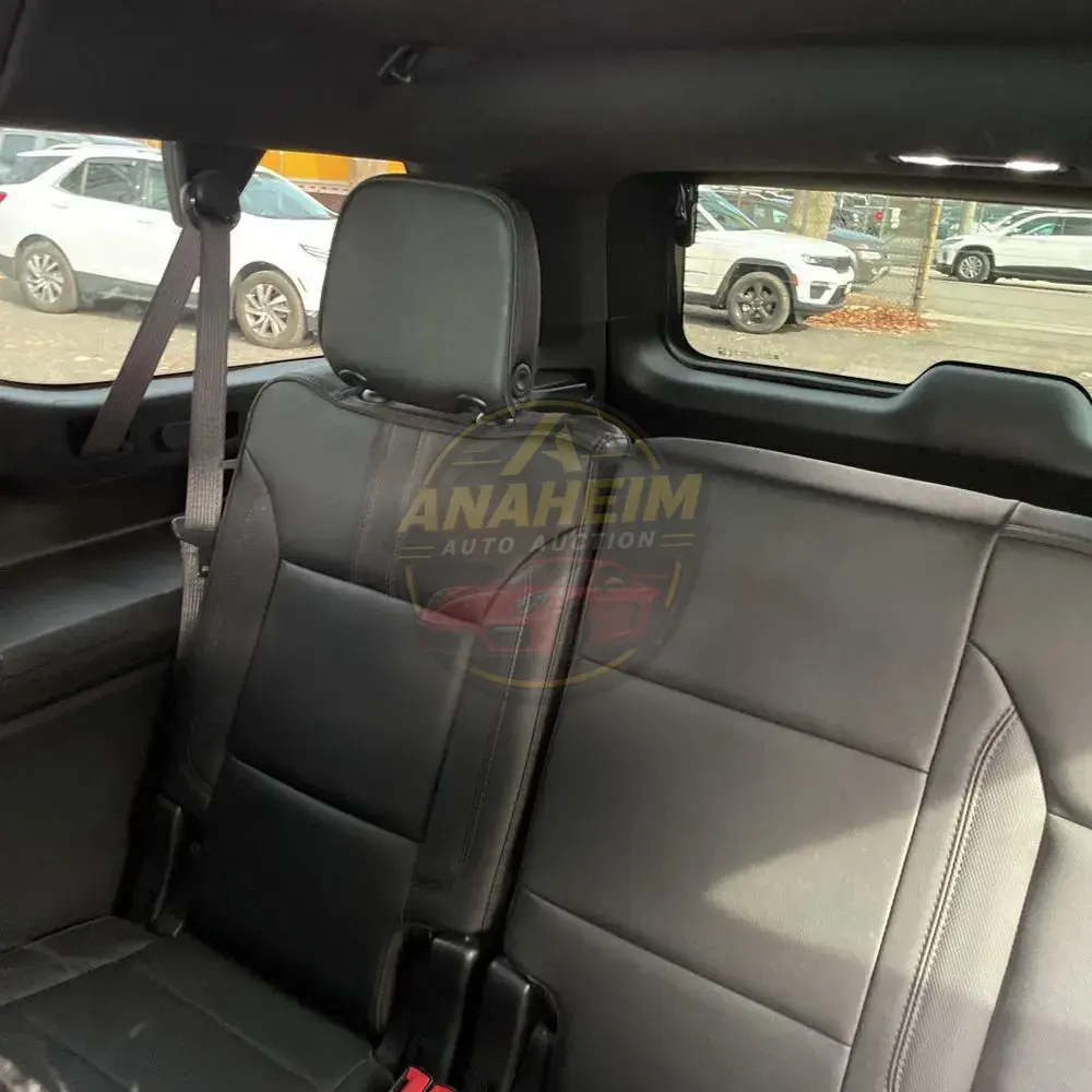 2021 Chevrolet Suburban RST