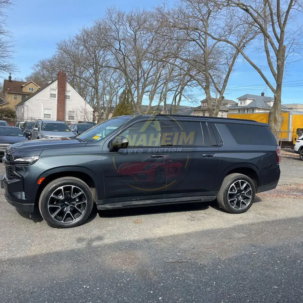 2021 Chevrolet Suburban RST