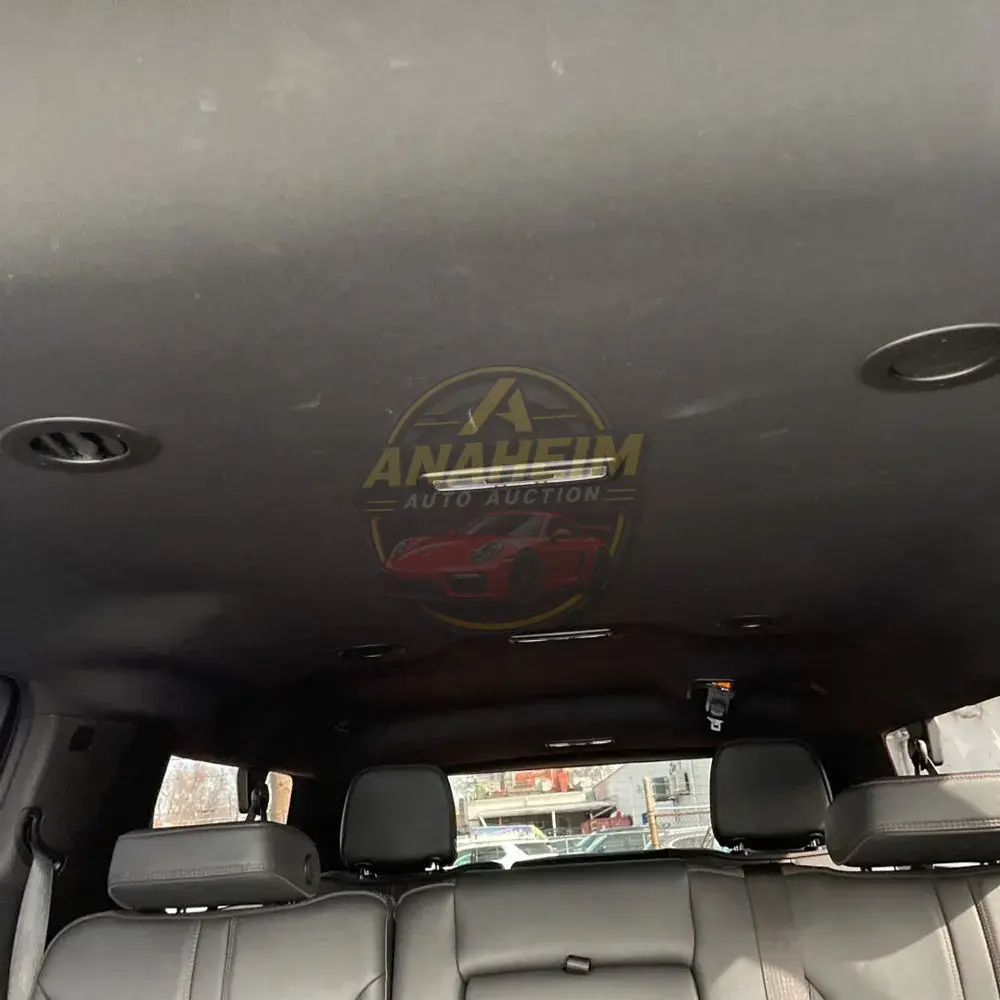 2021 Chevrolet Suburban RST