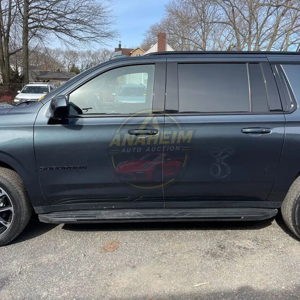 2021 Chevrolet Suburban RST