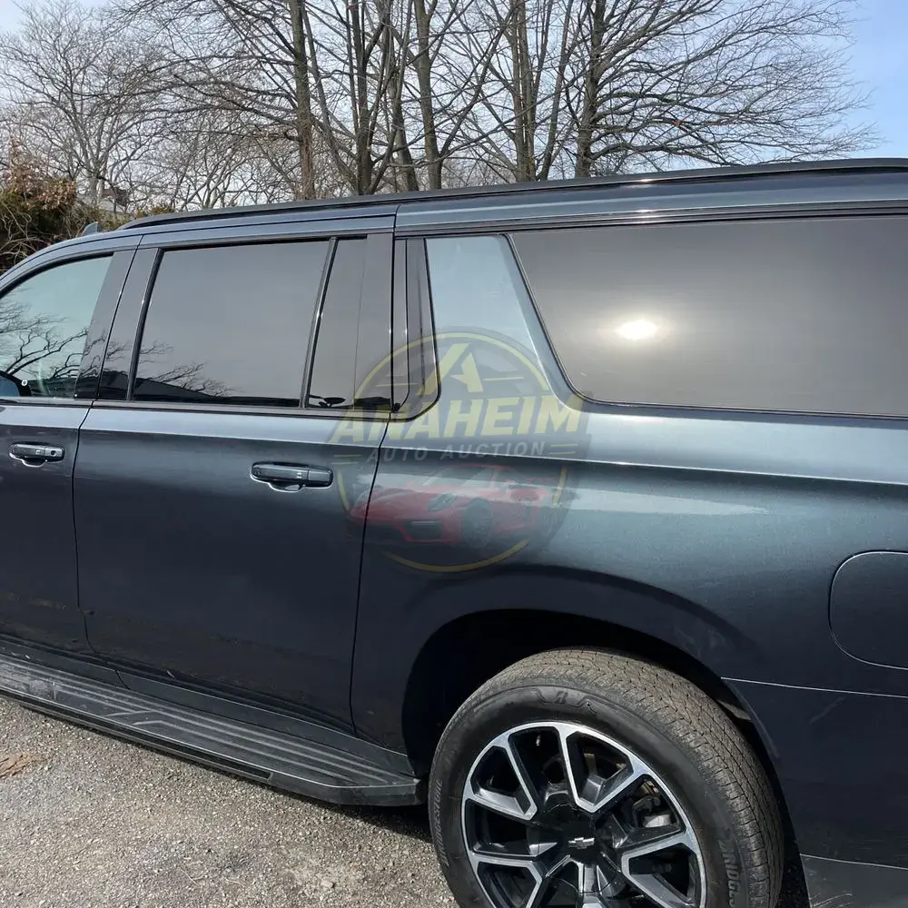 2021 Chevrolet Suburban RST