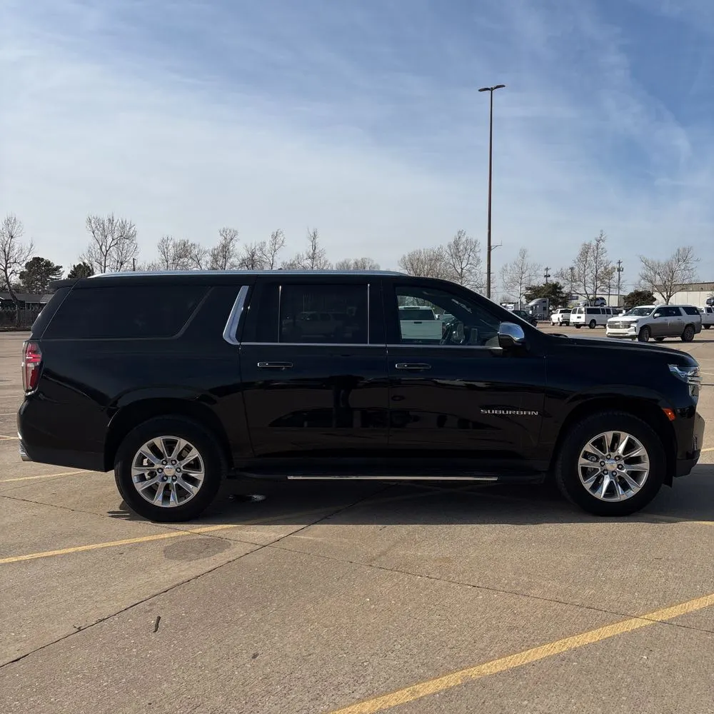 2023 Chevrolet Suburban Premier