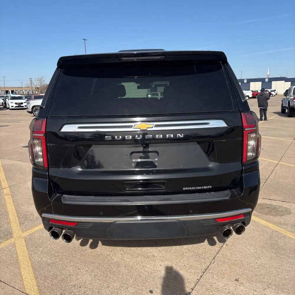 2023 Chevrolet Suburban Premier