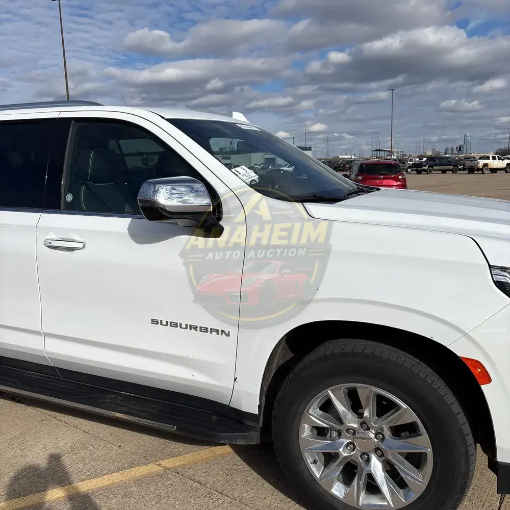 2023 Chevrolet Suburban Premier