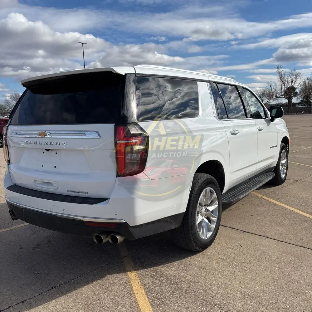 2023 Chevrolet Suburban Premier