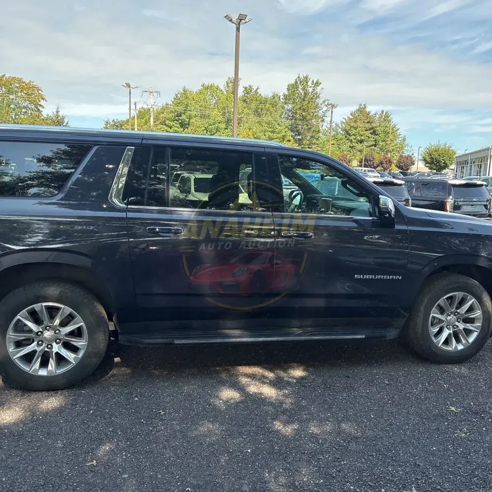 2023 Chevrolet Suburban Premier