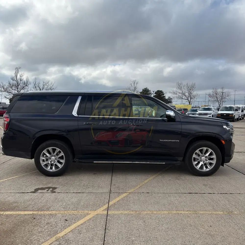 2023 Chevrolet Suburban Premier