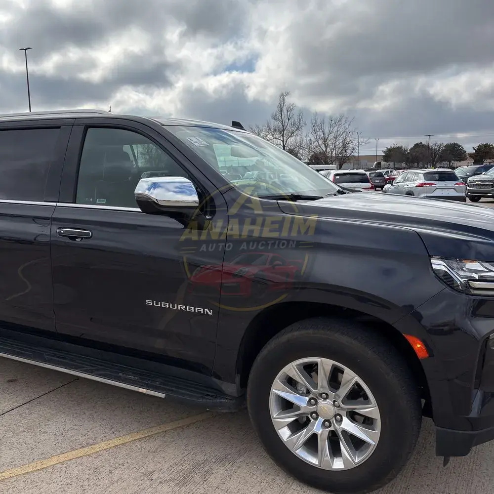 2023 Chevrolet Suburban Premier