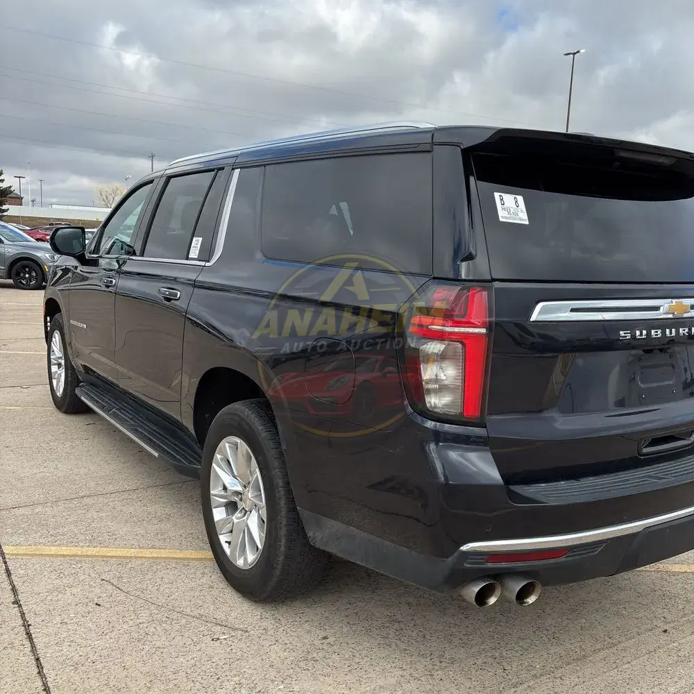 2023 Chevrolet Suburban Premier