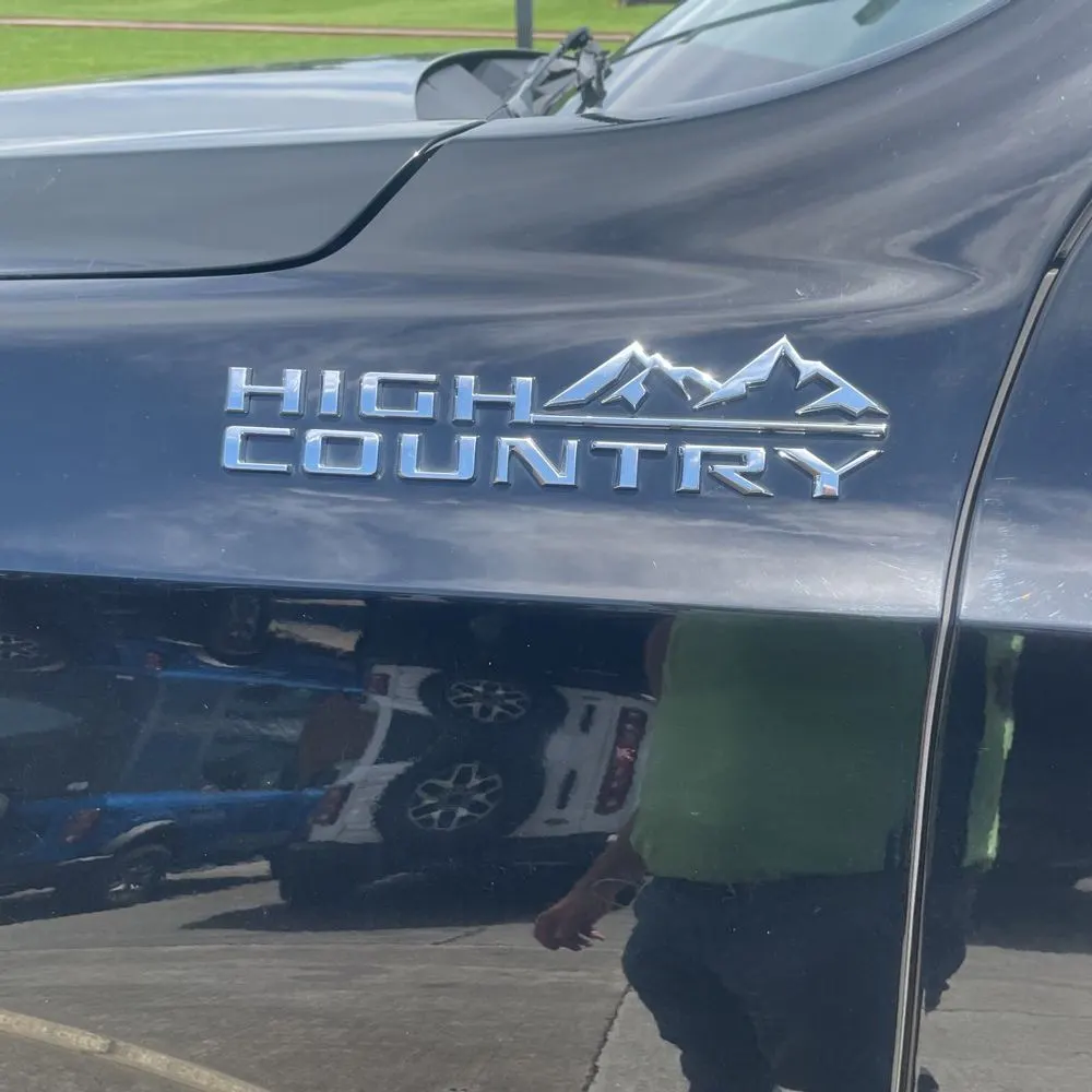 2021 Chevrolet Suburban High Country