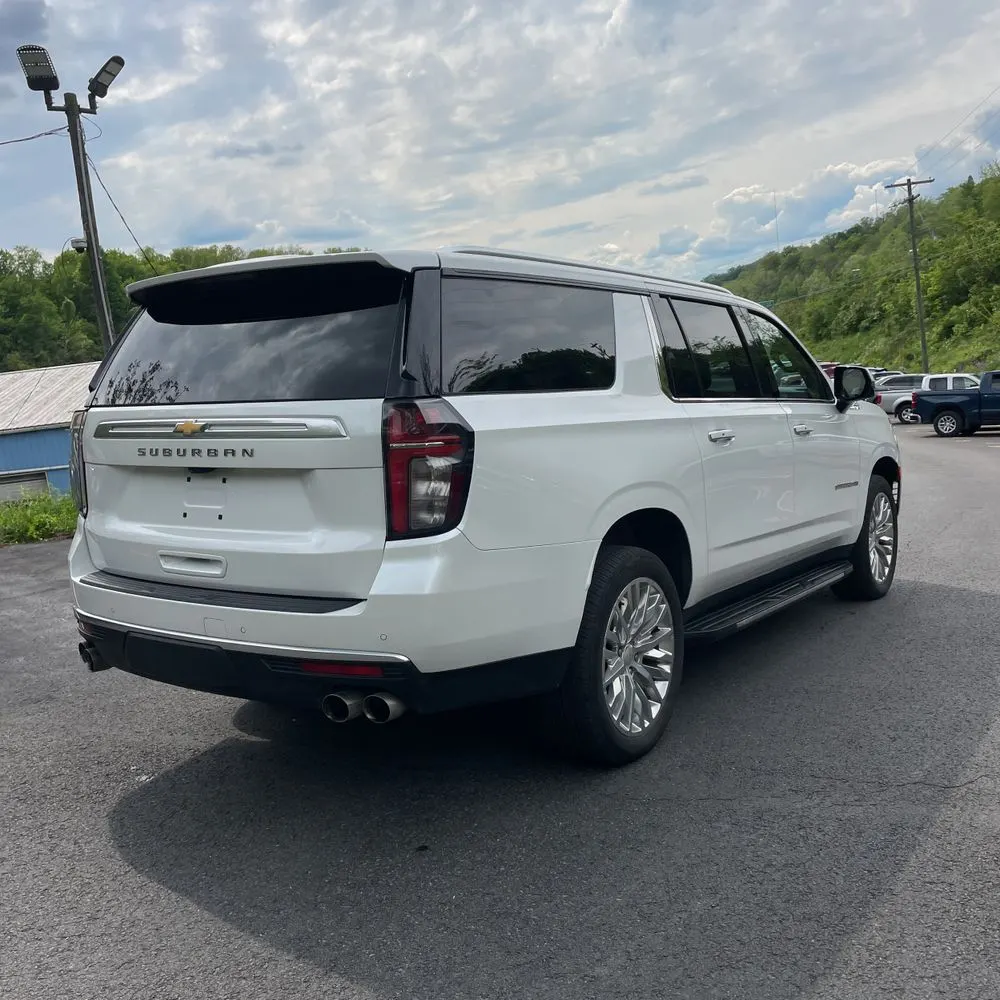 2023 Chevrolet Suburban High Country