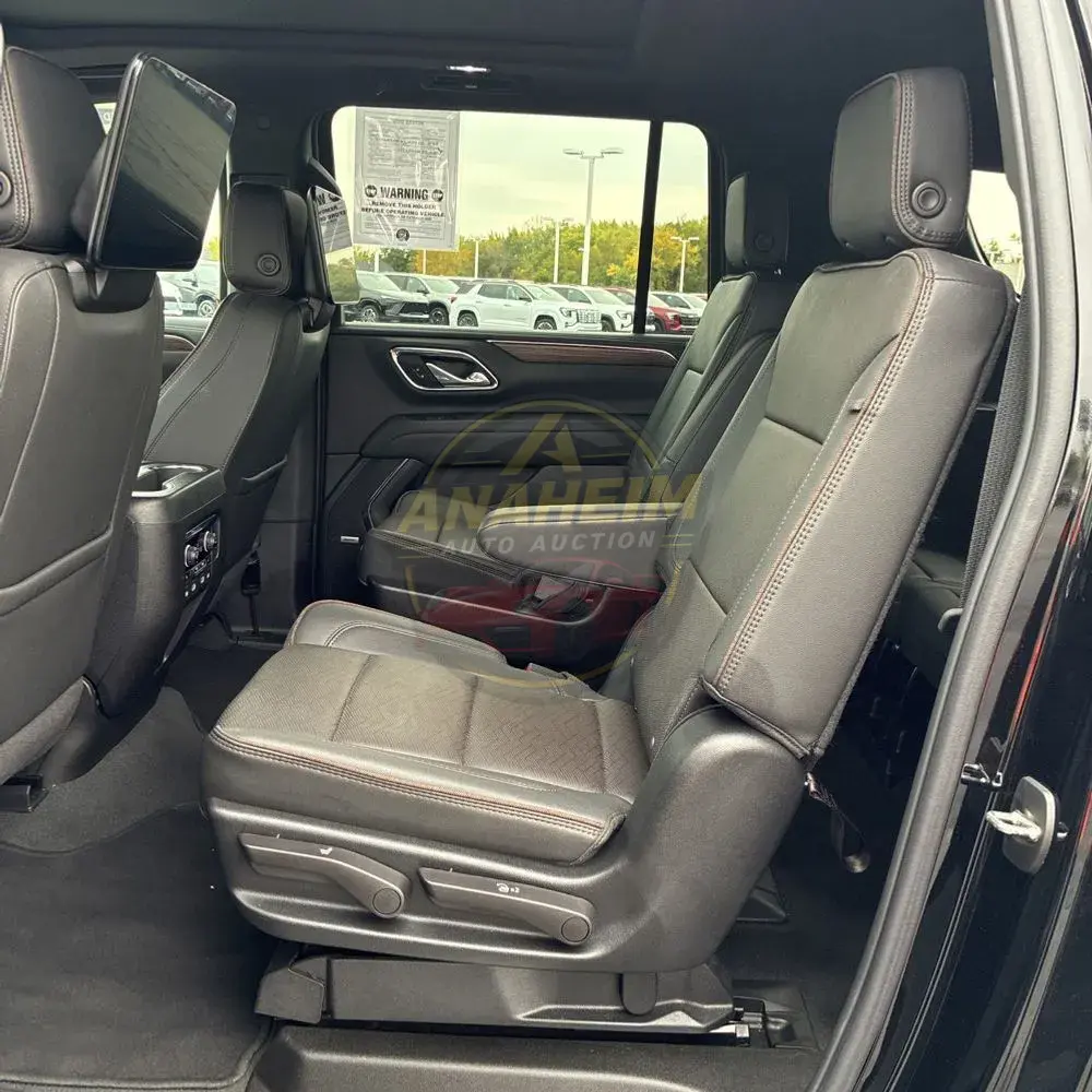 2024 Chevrolet Suburban High Country