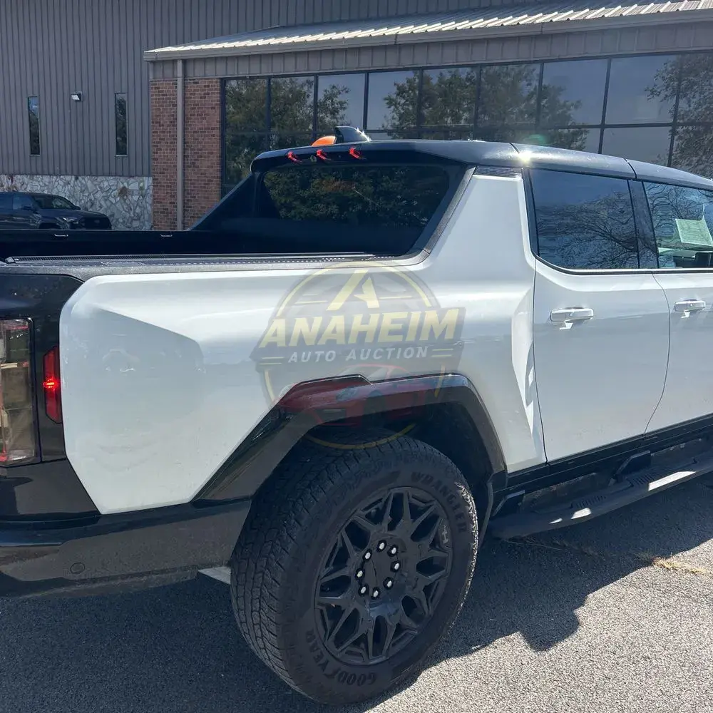 2024 GMC Hummer EV SUT 2X