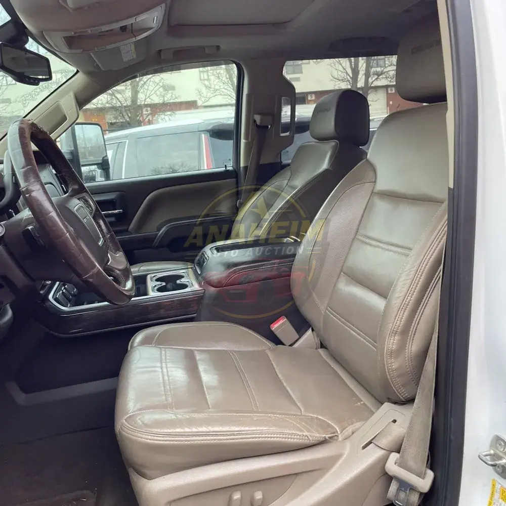 2015 GMC Sierra 2500HD Denali
