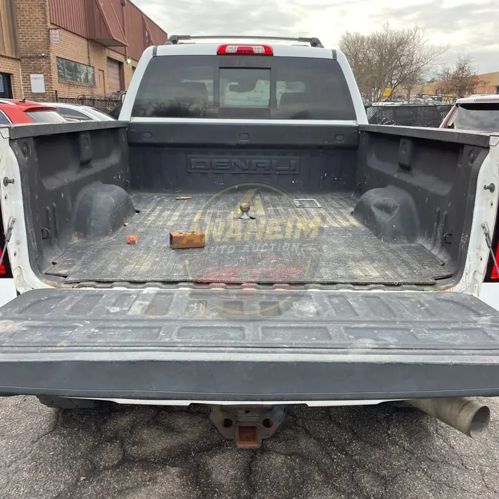 2015 GMC Sierra 2500HD Denali