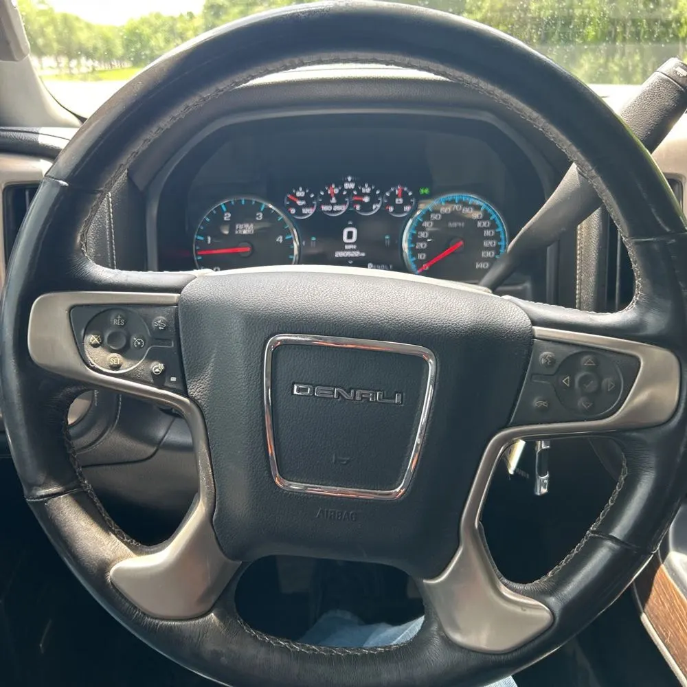 2017 GMC Sierra 2500HD Denali