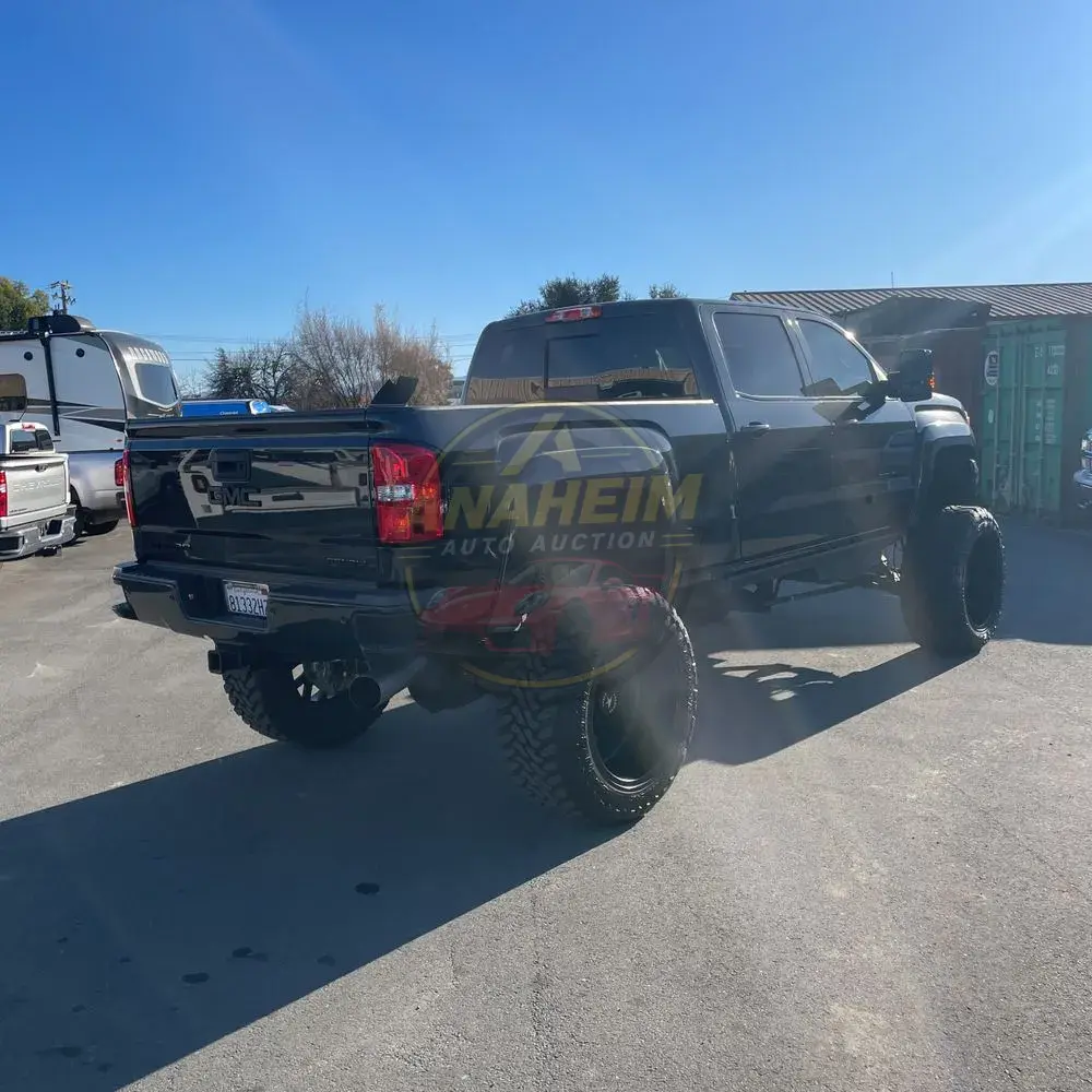2017 GMC Sierra 2500HD Denali