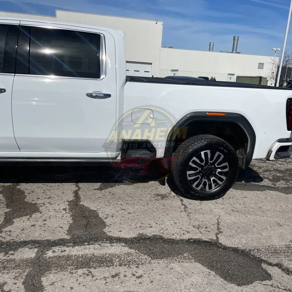 2024 GMC Sierra 2500HD Denali Ultimate