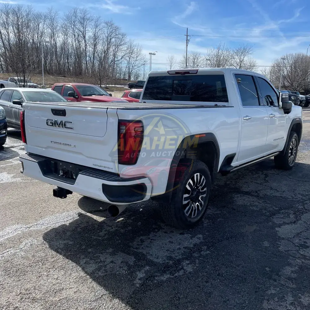 2024 GMC Sierra 2500HD Denali Ultimate