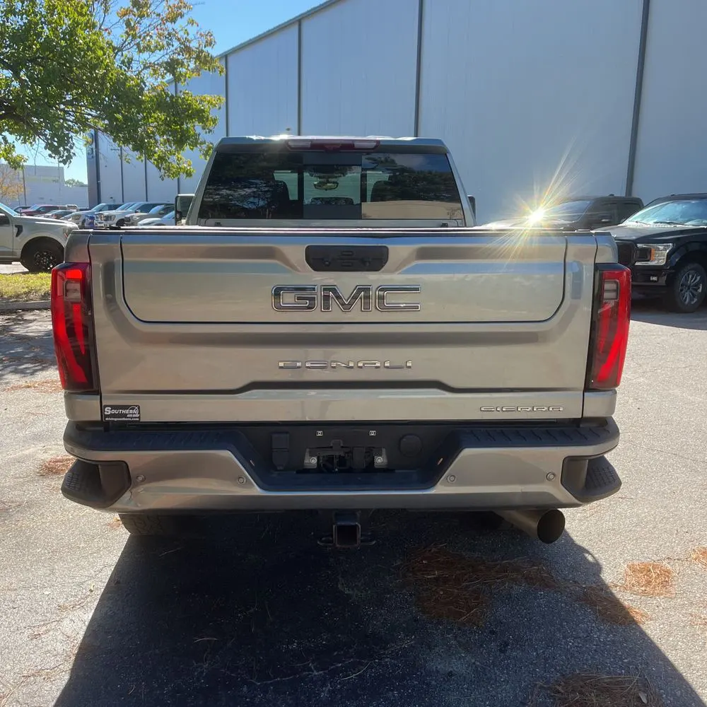 2024 GMC Sierra 2500HD Denali Ultimate