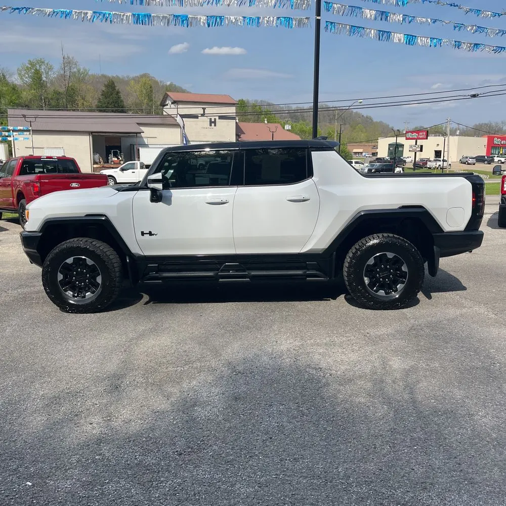 2022 GMC Hummer EV SUT Edition 1