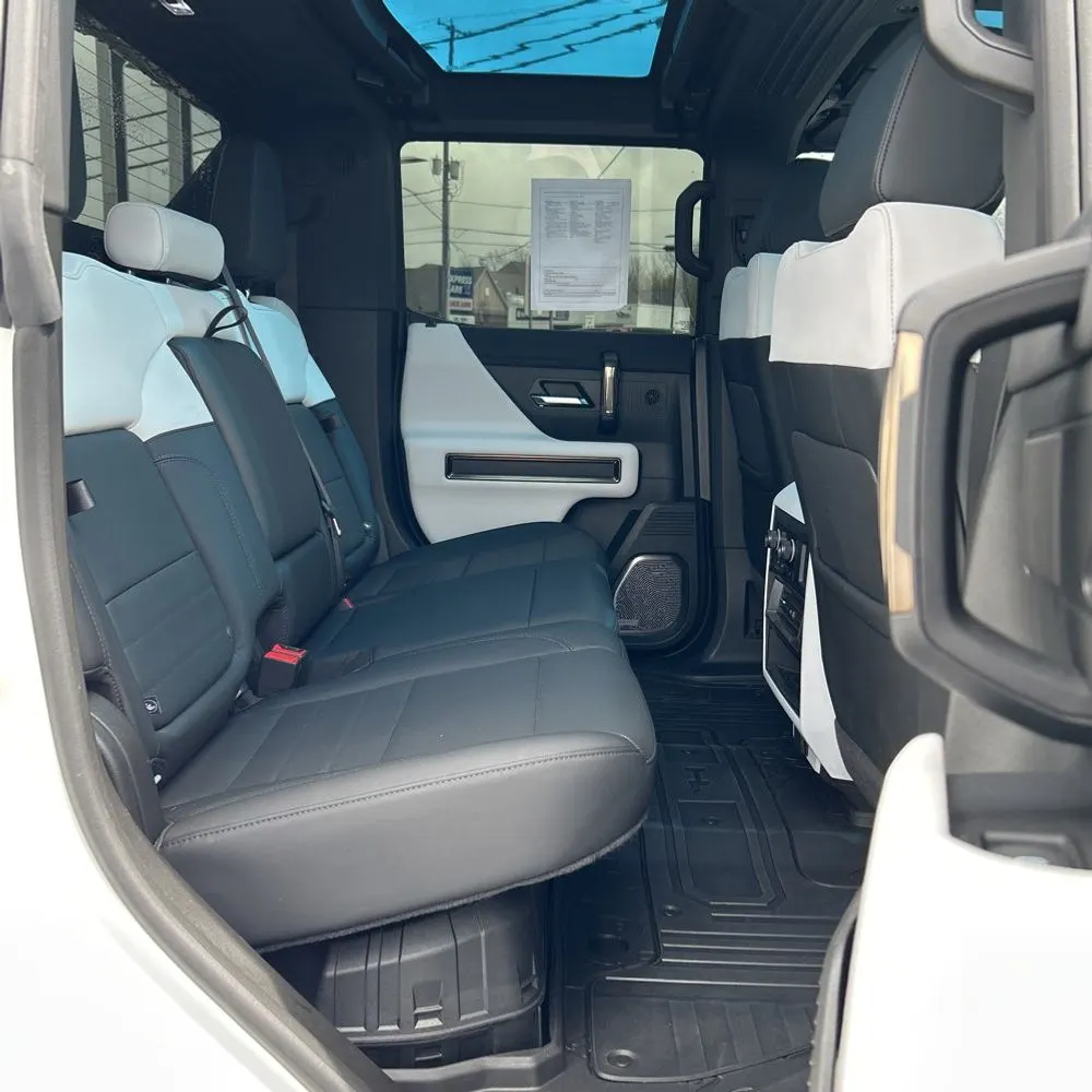 2023 GMC Hummer EV SUT Edition 1