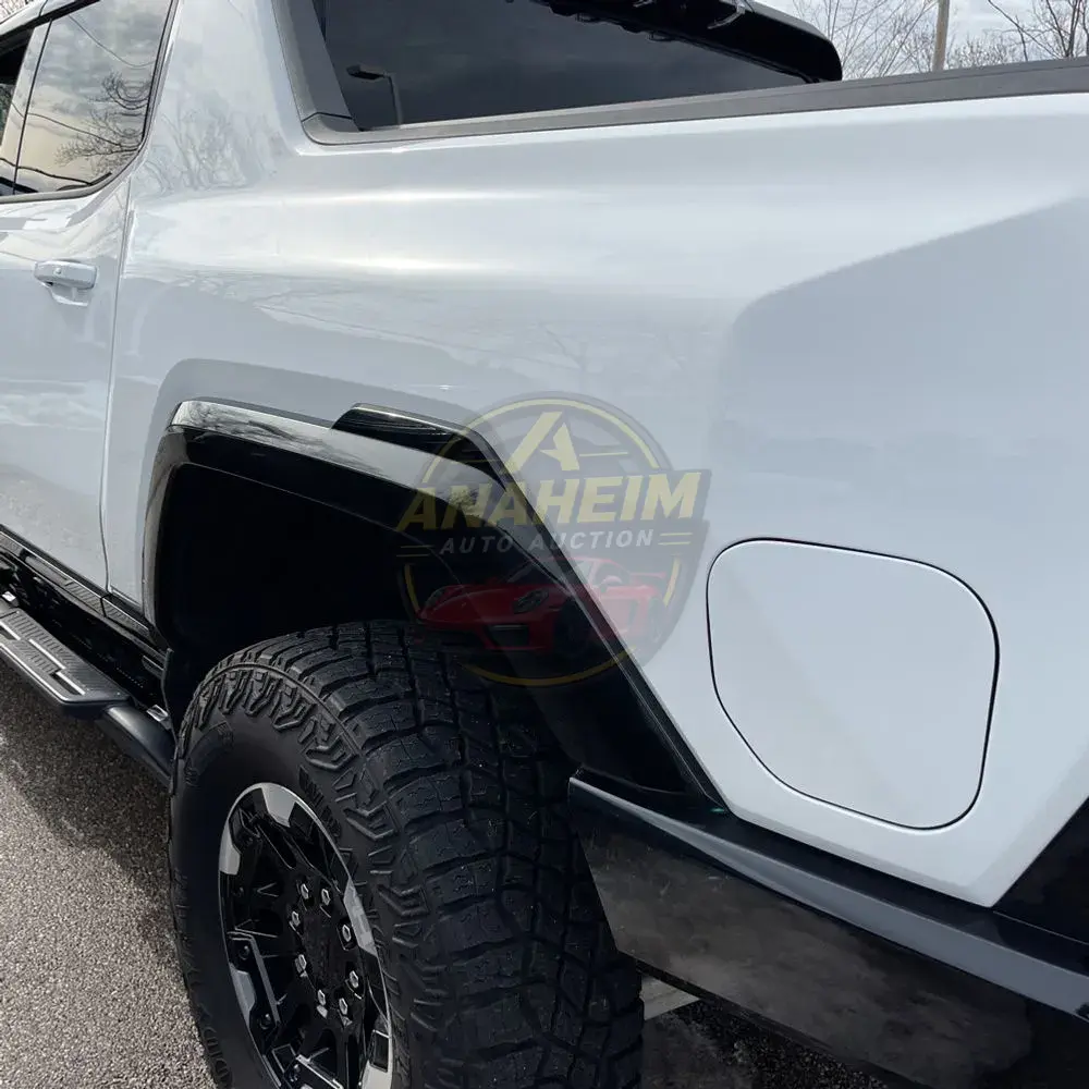 2023 GMC Hummer EV SUT Edition 1