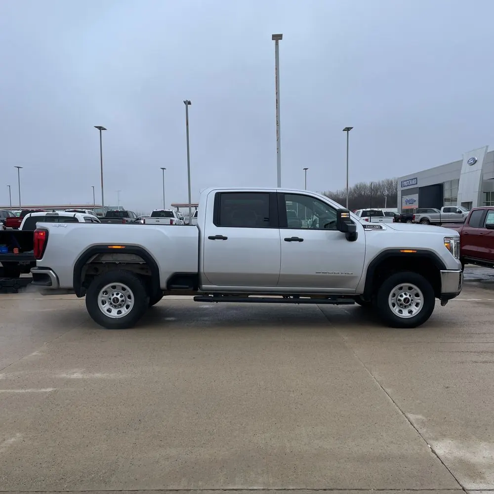 2023 GMC Sierra 2500HD Pro