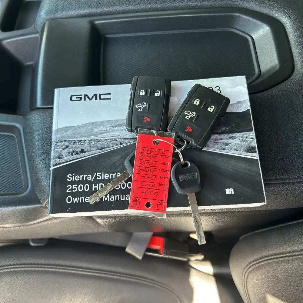 2023 GMC Sierra 2500HD Pro