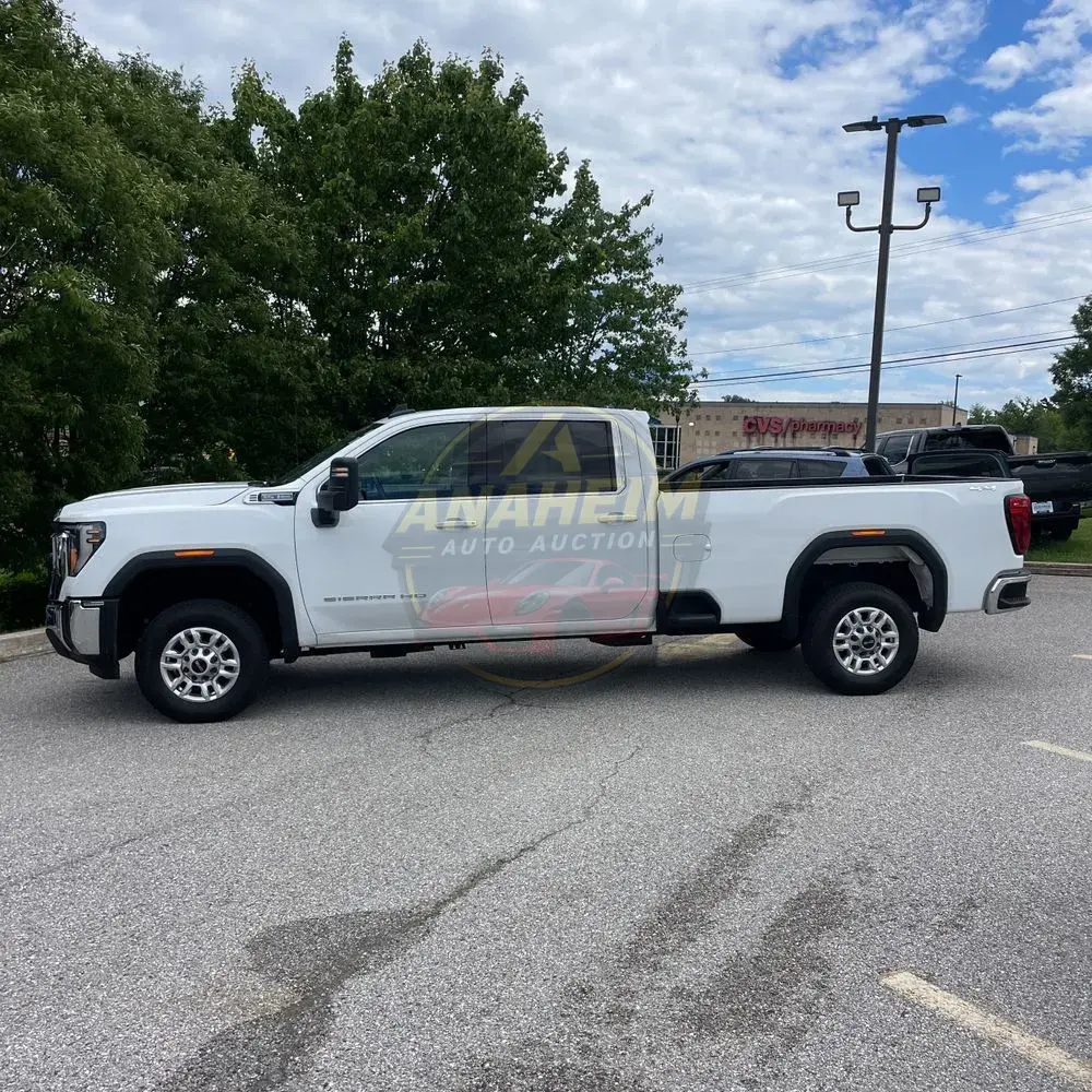 2024 GMC Sierra 2500 SLE