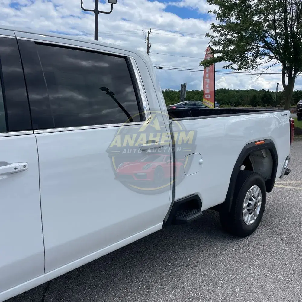 2024 GMC Sierra 2500 SLE